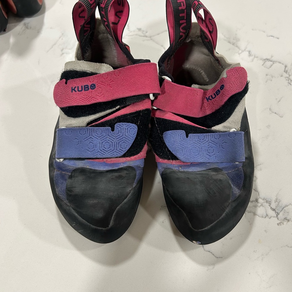 La Sportiva Kubo climbing shoes - 5.5